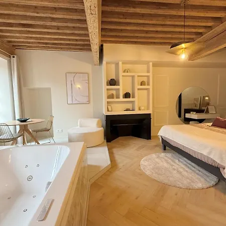 Pure Haven, Luxury And Suite, Old * שאמברי