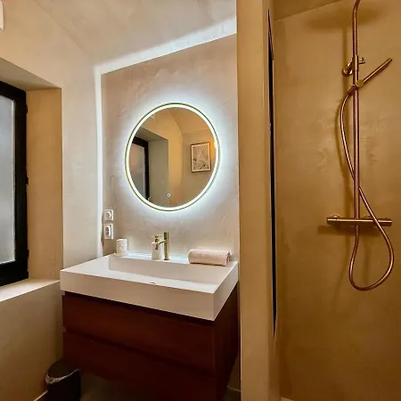 Pure Haven, Luxury And Suite, Old דירה שאמברי