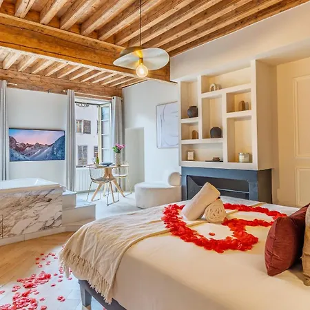 Pure Haven, Luxury And Suite, Old Lejlighed